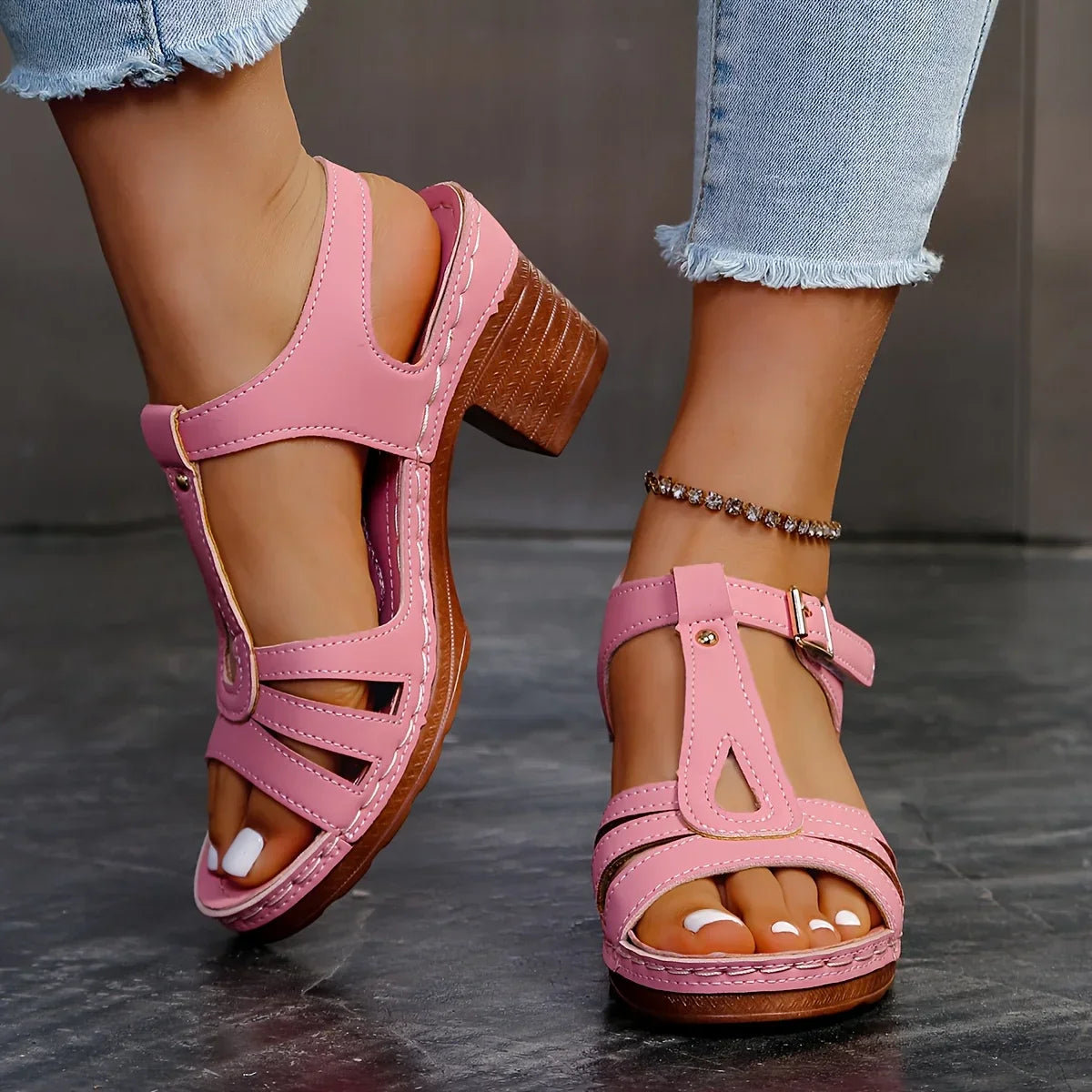 Manaia™ | Fashionable Orthopedic Sandals with Thick Platform Soles