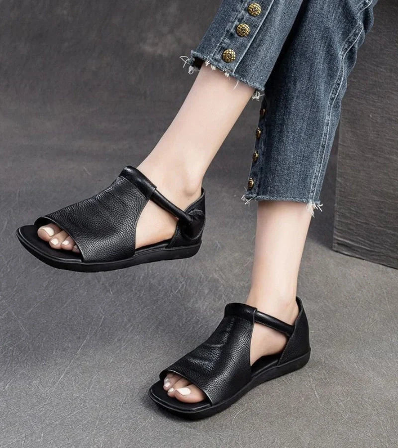 Marcella™ | Vintage Flat Sandals for Every Occasion