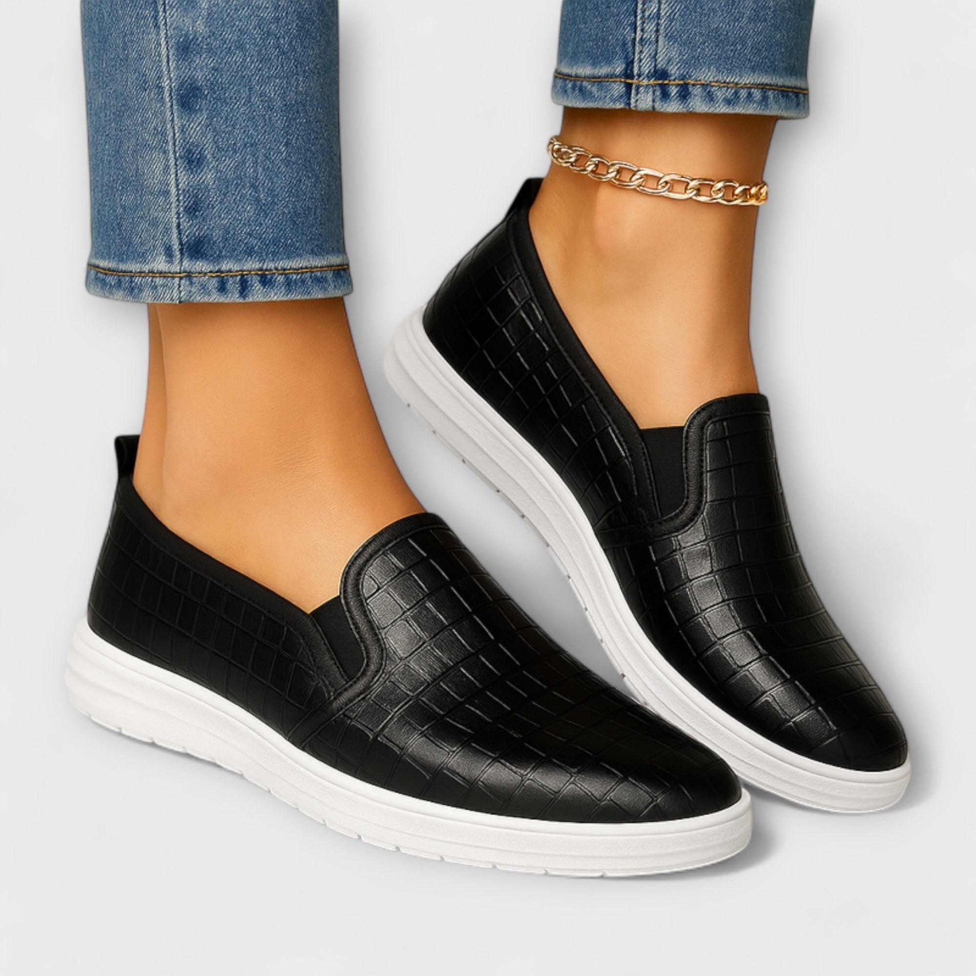 Mila™ | Slip on Comfortable Sneakers