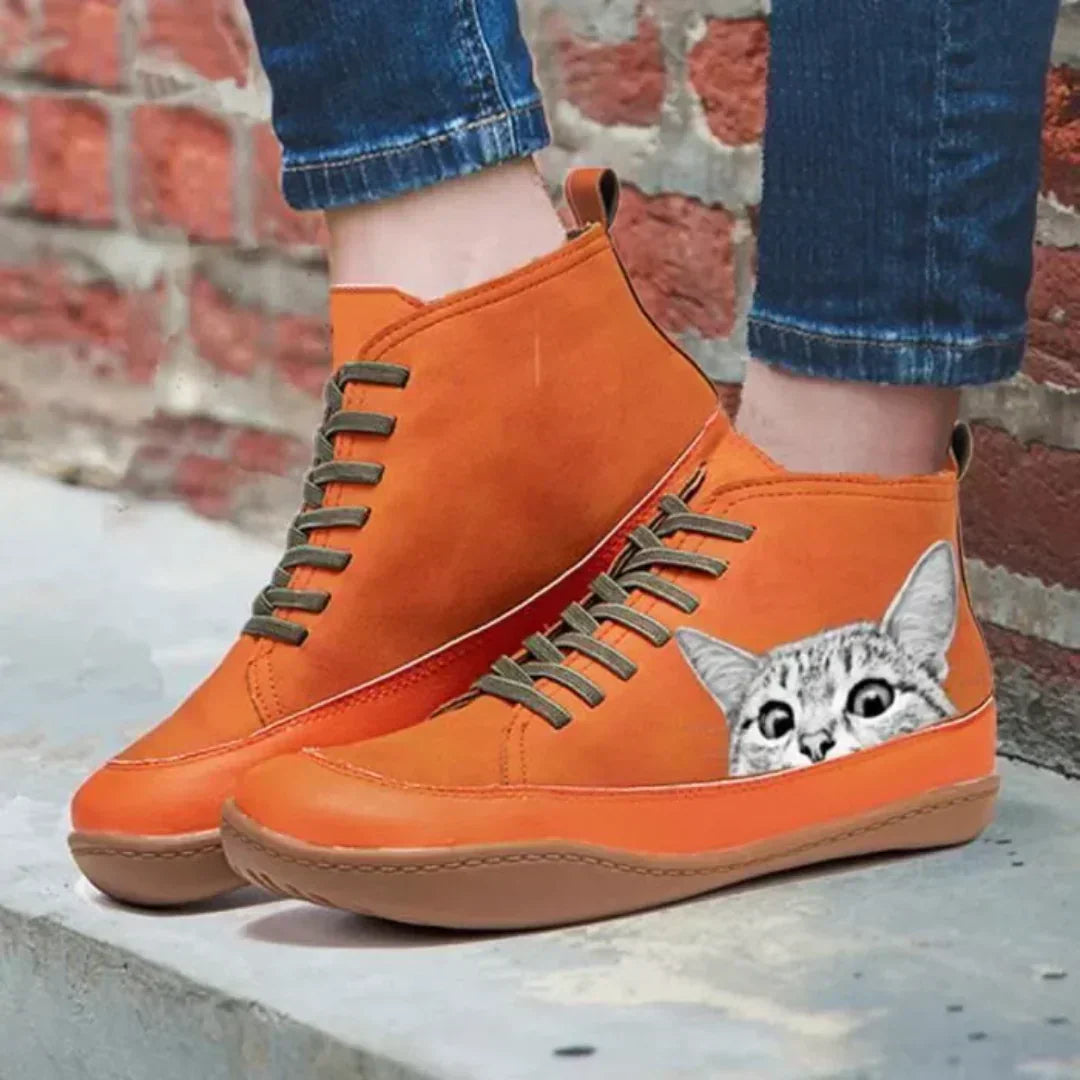 Savrani™ | Leather Ankle Boots for Cat Lovers