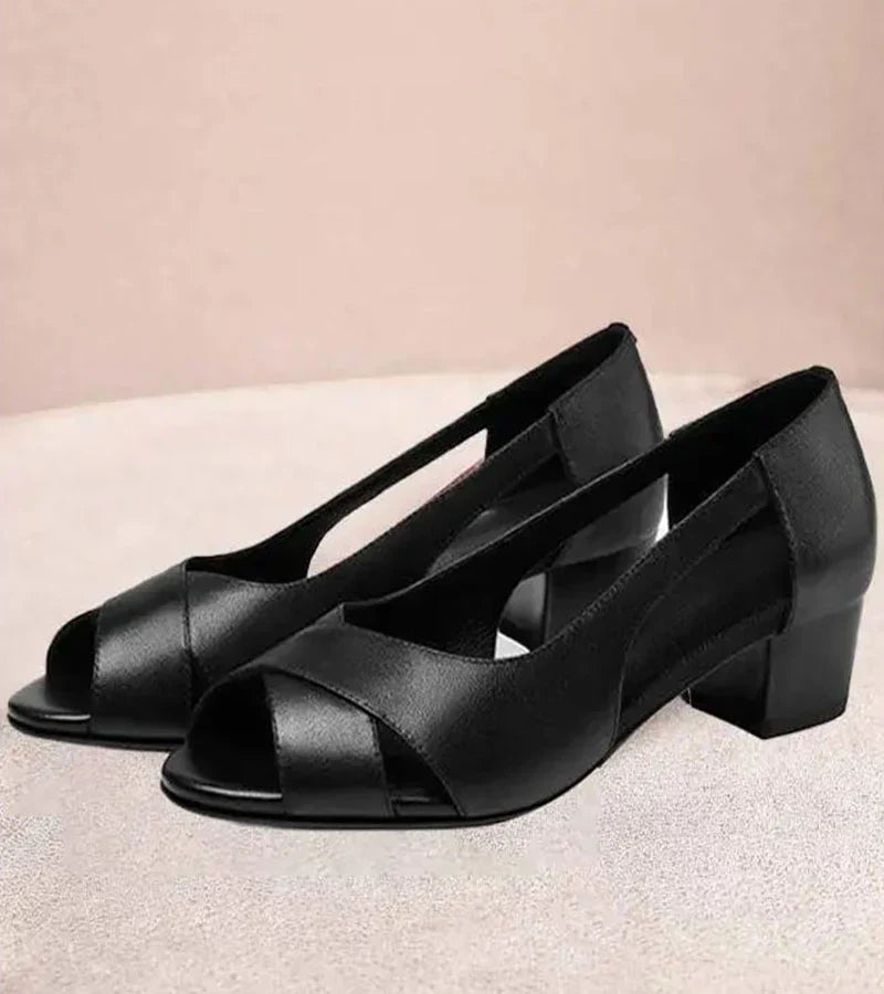 Junia™ | Comfortable Vintage Low-Heeled Shoes