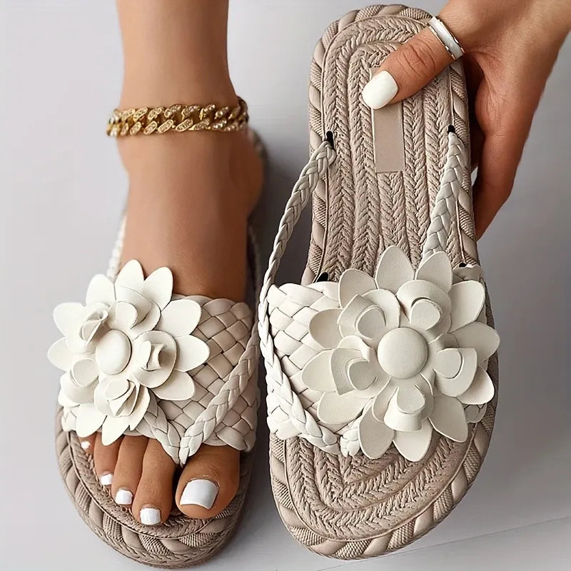 Rossi™ | Elegant Sandals with Embossed Flower