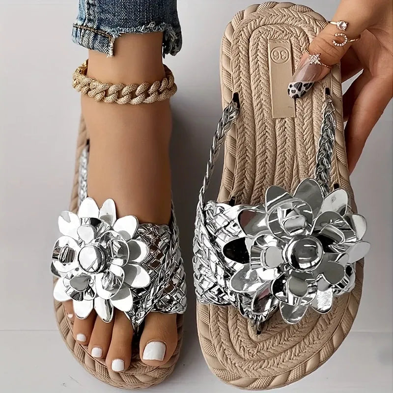 Rossi™ | Elegant Sandals with Embossed Flower